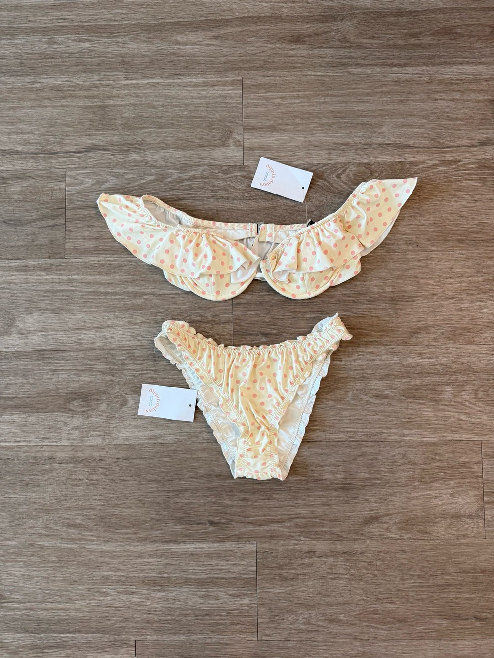 NWT Yellow Polka Dot Ruffle Bikini Set, Size Small